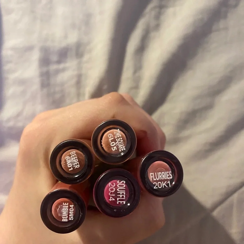 Colourpop bundle - Picture 2 of 2